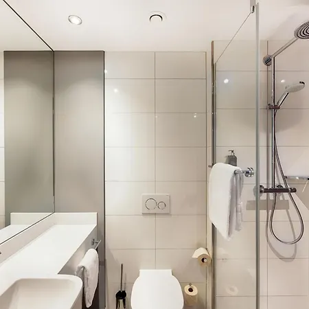 Premier Prager Strasse Hotel