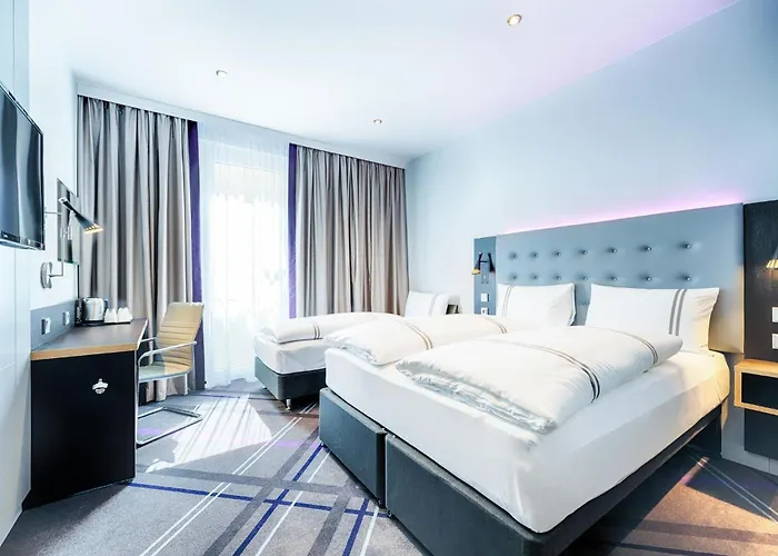 Hotel Premier Prager Strasse 3*